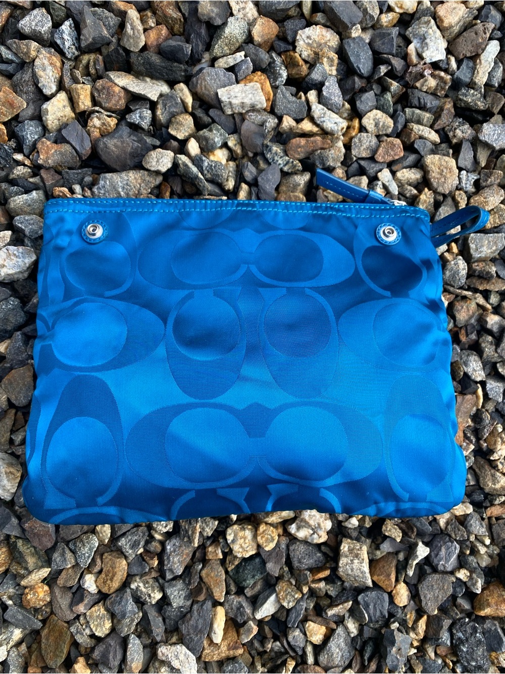Coach Getaway Signature Nylon Packable Weekender Pouch - Picture 5 of 6